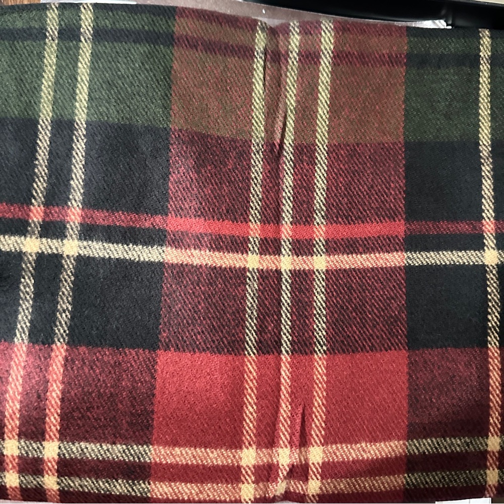 👉 Softer than Cashmere Wool Touch Tassel Ends Plaid Check Solid Scarf - Picture 3 of 3
